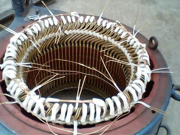 西瑪電機(jī)電源電壓不平衡對(duì)電機(jī)性能的影響。